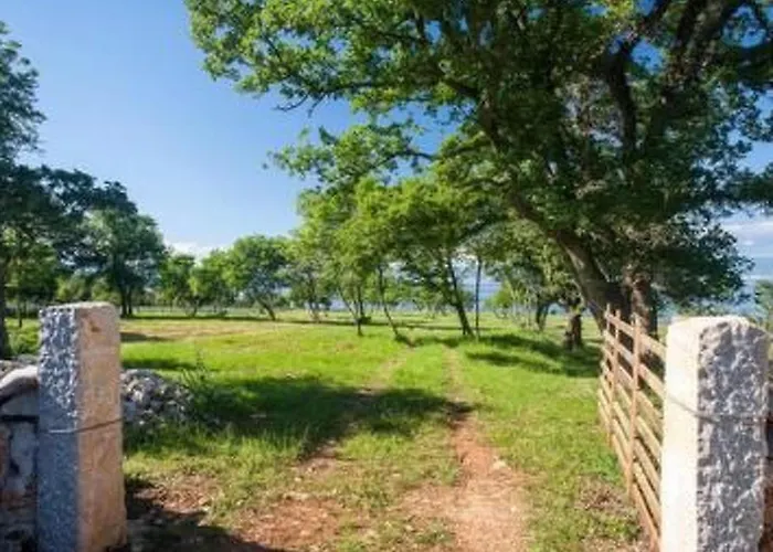 Tatil Evi Villatonka Auf Der Insel Krk- By Interhome *