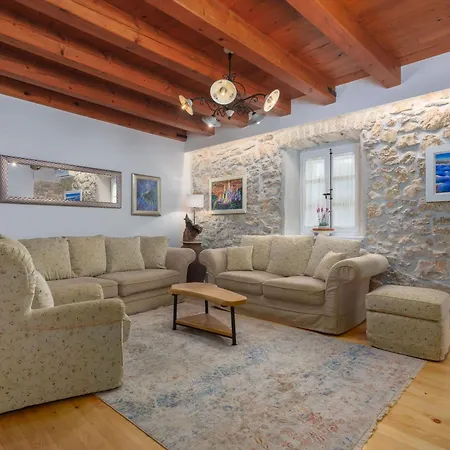 بيت للعطل Villatonka Auf Der Insel Krk- By Interhome مالينسكا